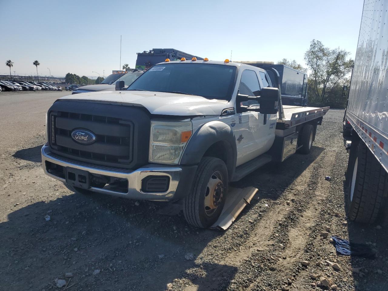 FORD F-550 SUPER DUTY