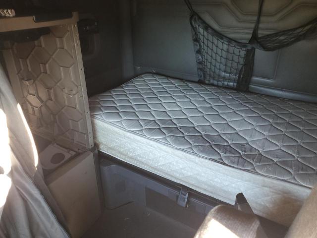 2016 FREIGHTLINER CASCADIA 1 #3266717386