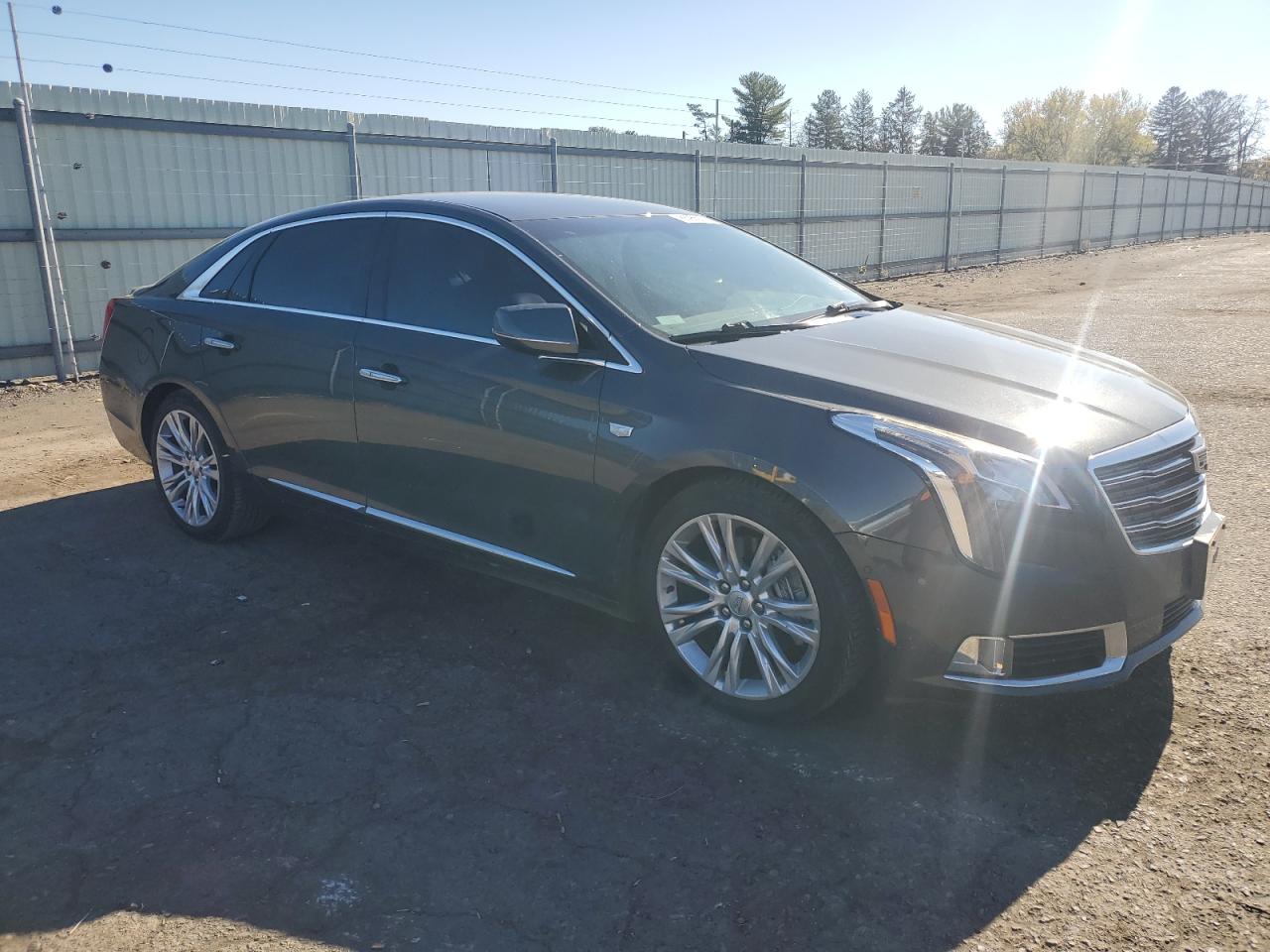 CADILLAC XTS LUXURY