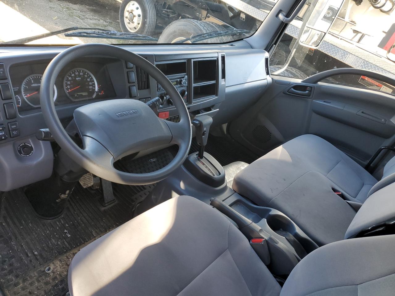 Lot #3290372766 2021 ISUZU NPR XD