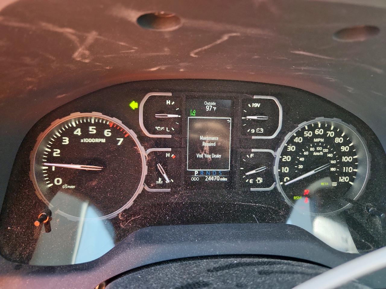 TOYOTA TUNDRA CREWMAX SR5