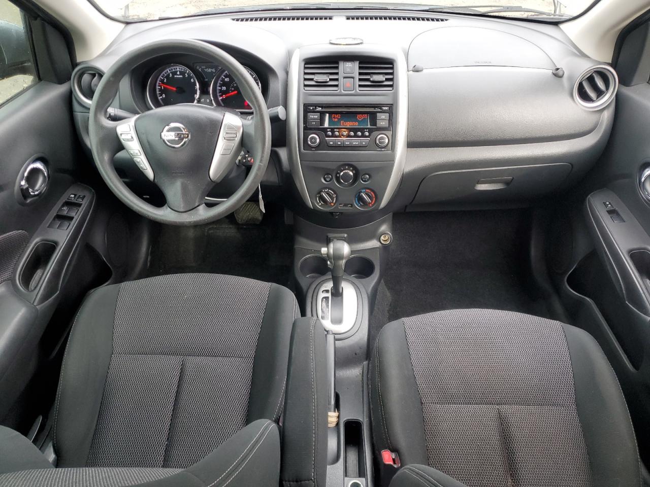 NISSAN VERSA S