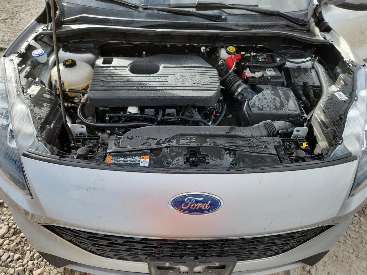 FORD ESCAPE TITANIUM