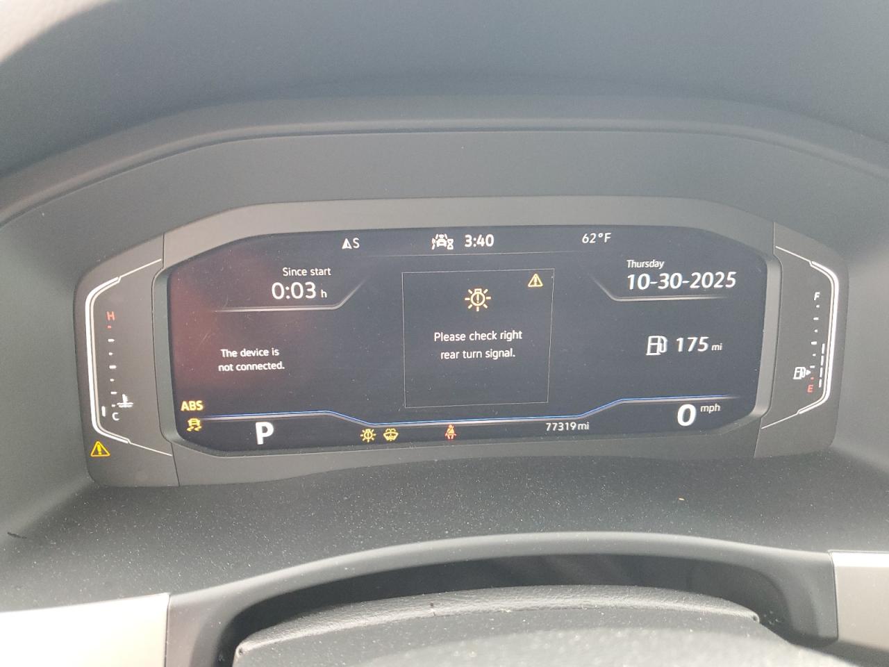 VOLKSWAGEN ATLAS CROSS SPORT SE