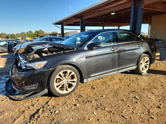 Global Auto Auctions: 2013 FORD TAURUS SEL