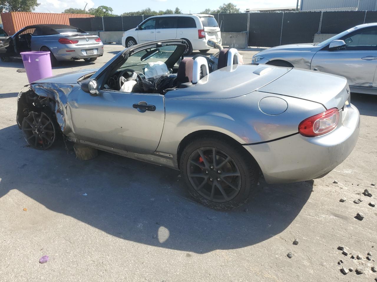 MAZDA MX-5 MIATA