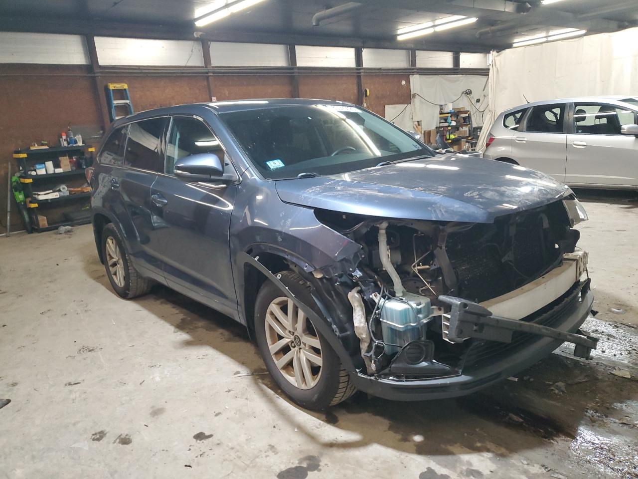 TOYOTA HIGHLANDER LE