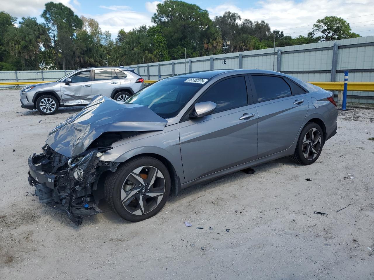 Lot #3302843889 2023 HYUNDAI ELANTRA SE