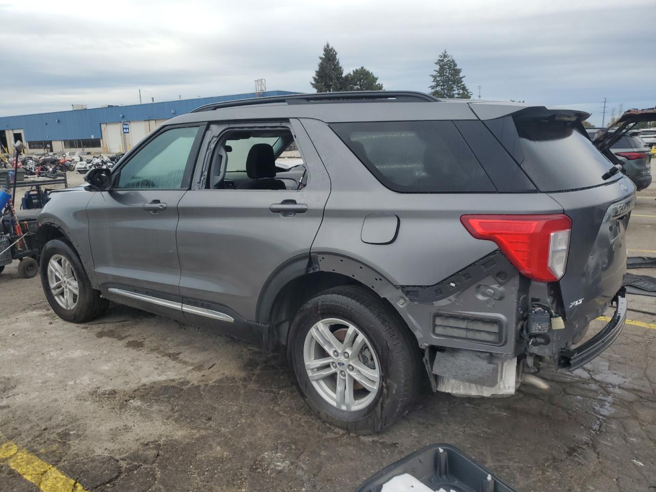 FORD EXPLORER XLT