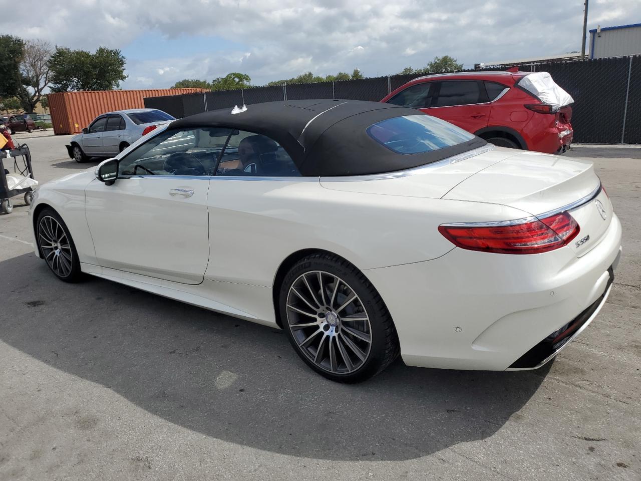 MERCEDES-BENZ S-CLASS 550