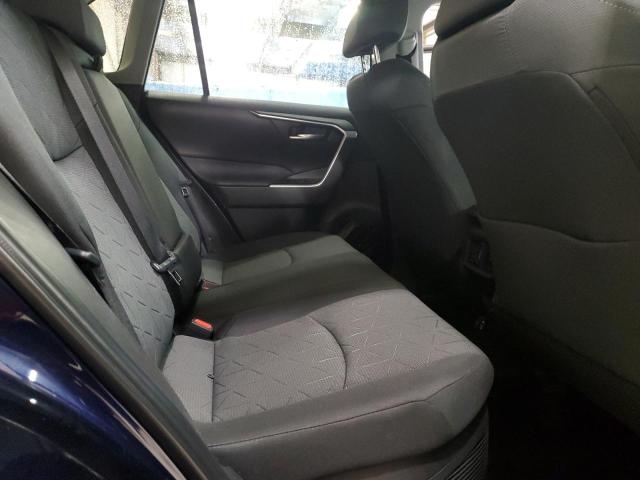 2025 TOYOTA RAV4 XLE #3297147515