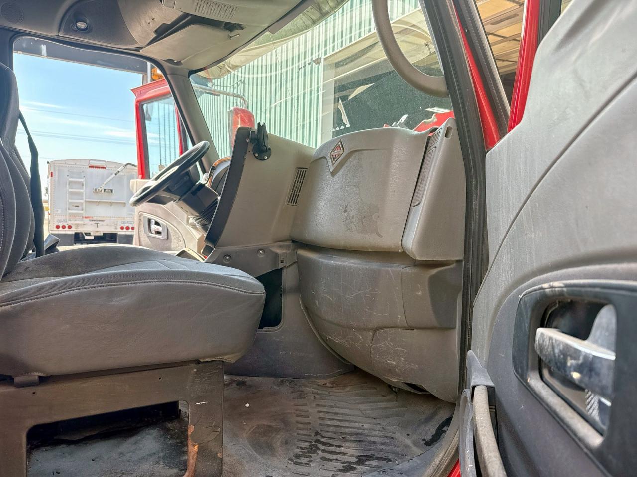 Lot #3264459411 2008 INTERNATIONAL PROSTAR PR