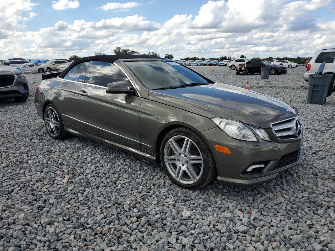 MERCEDES-BENZ E-CLASS 550