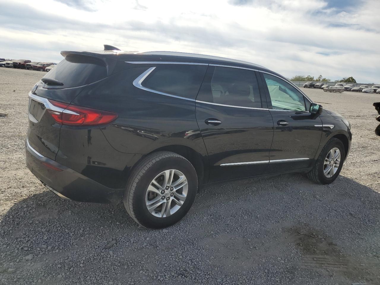 BUICK ENCLAVE ESSENCE