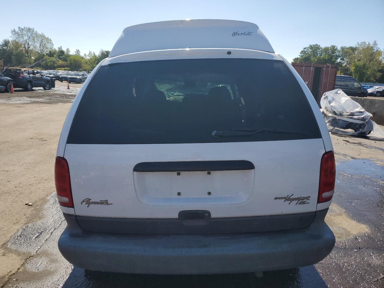 Lot #3310317961 1997 PLYMOUTH GRAND VOYA