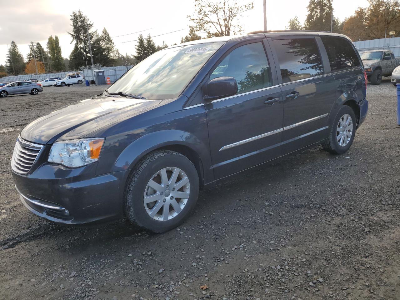 CHRYSLER TOWN & COUNTRY TOURING