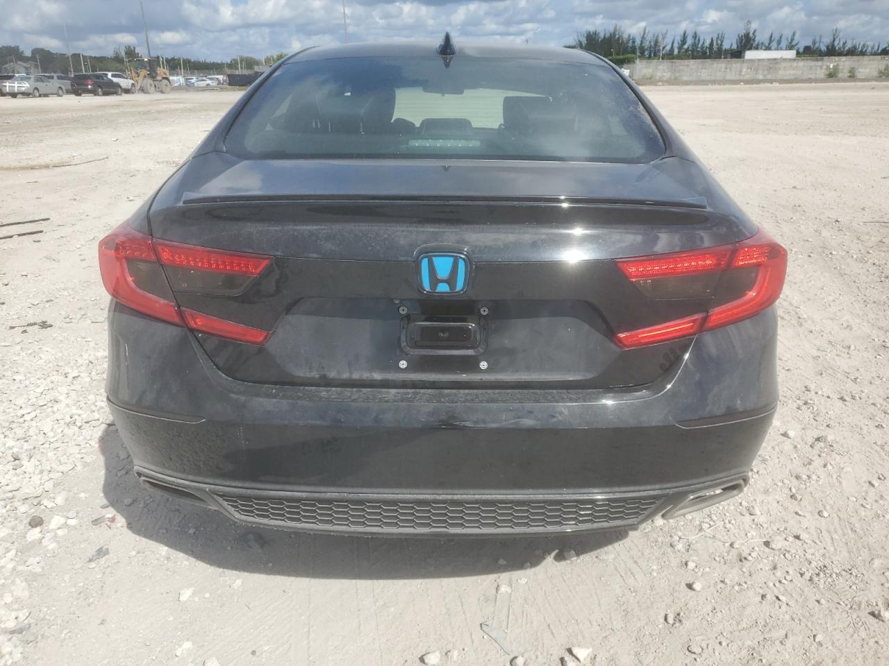 Lot #3315925083 2018 HONDA ACCORD SPO