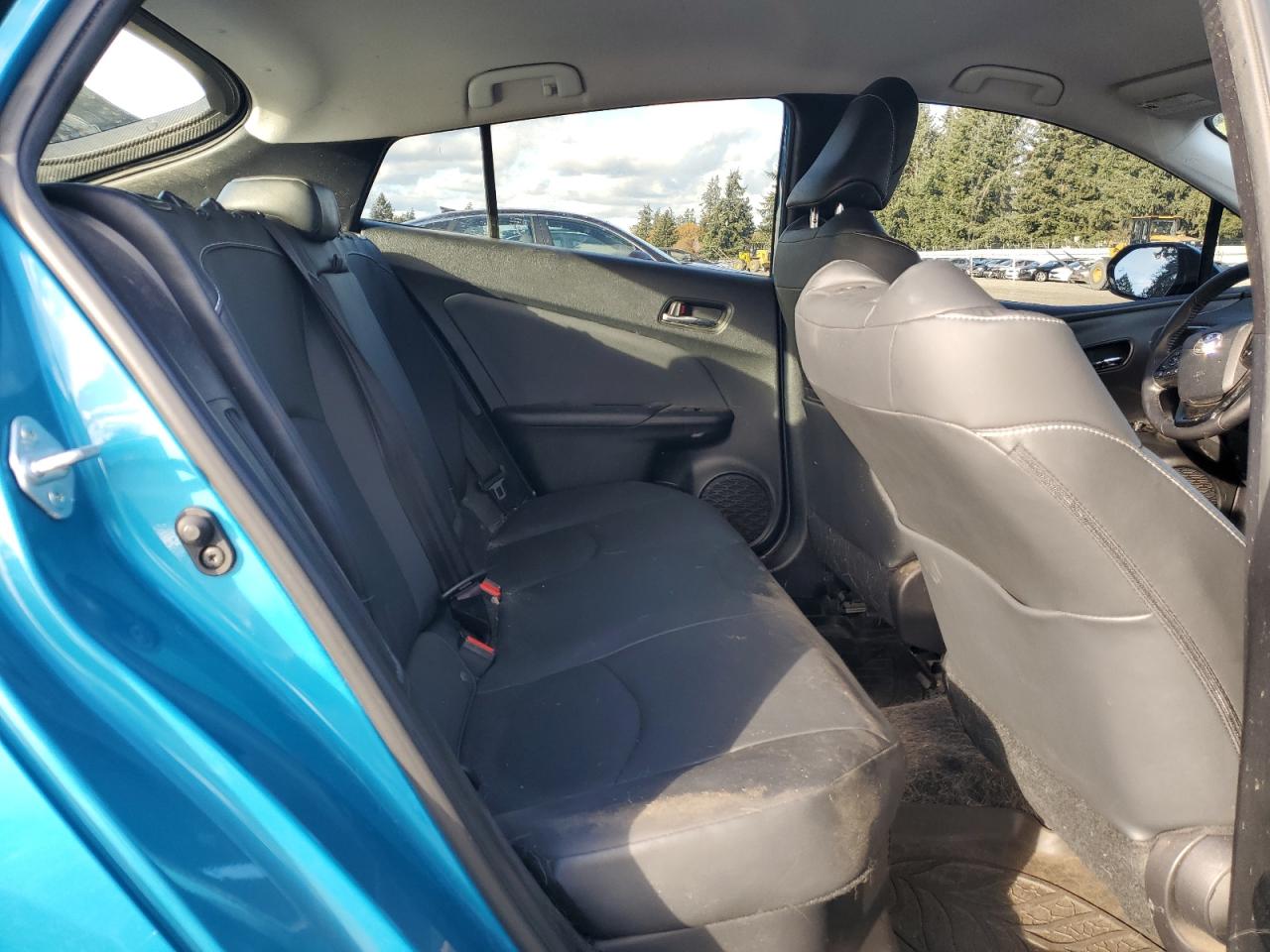 TOYOTA PRIUS PRIME LE