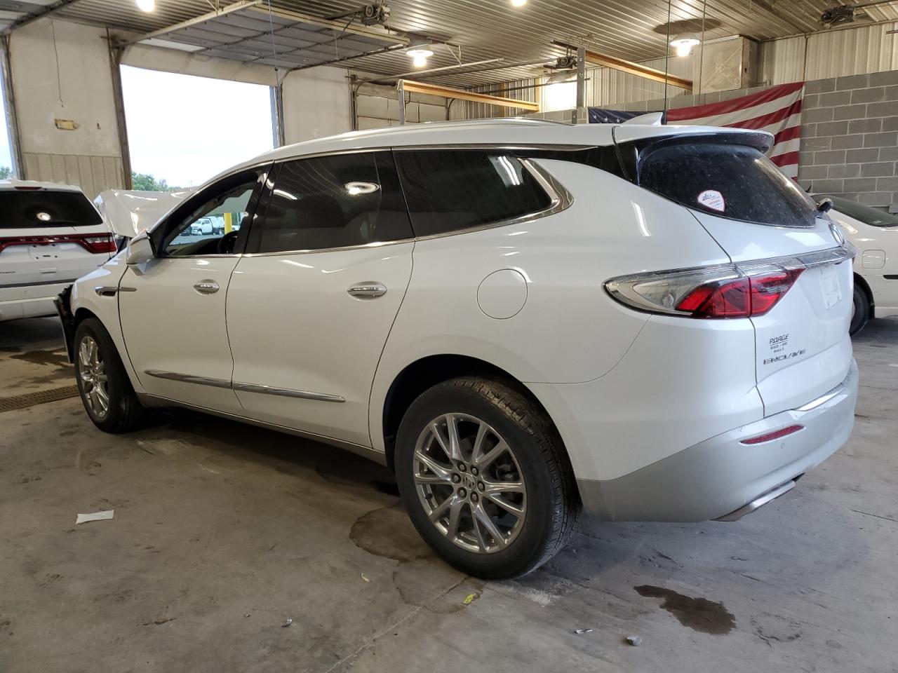 BUICK ENCLAVE ESSENCE