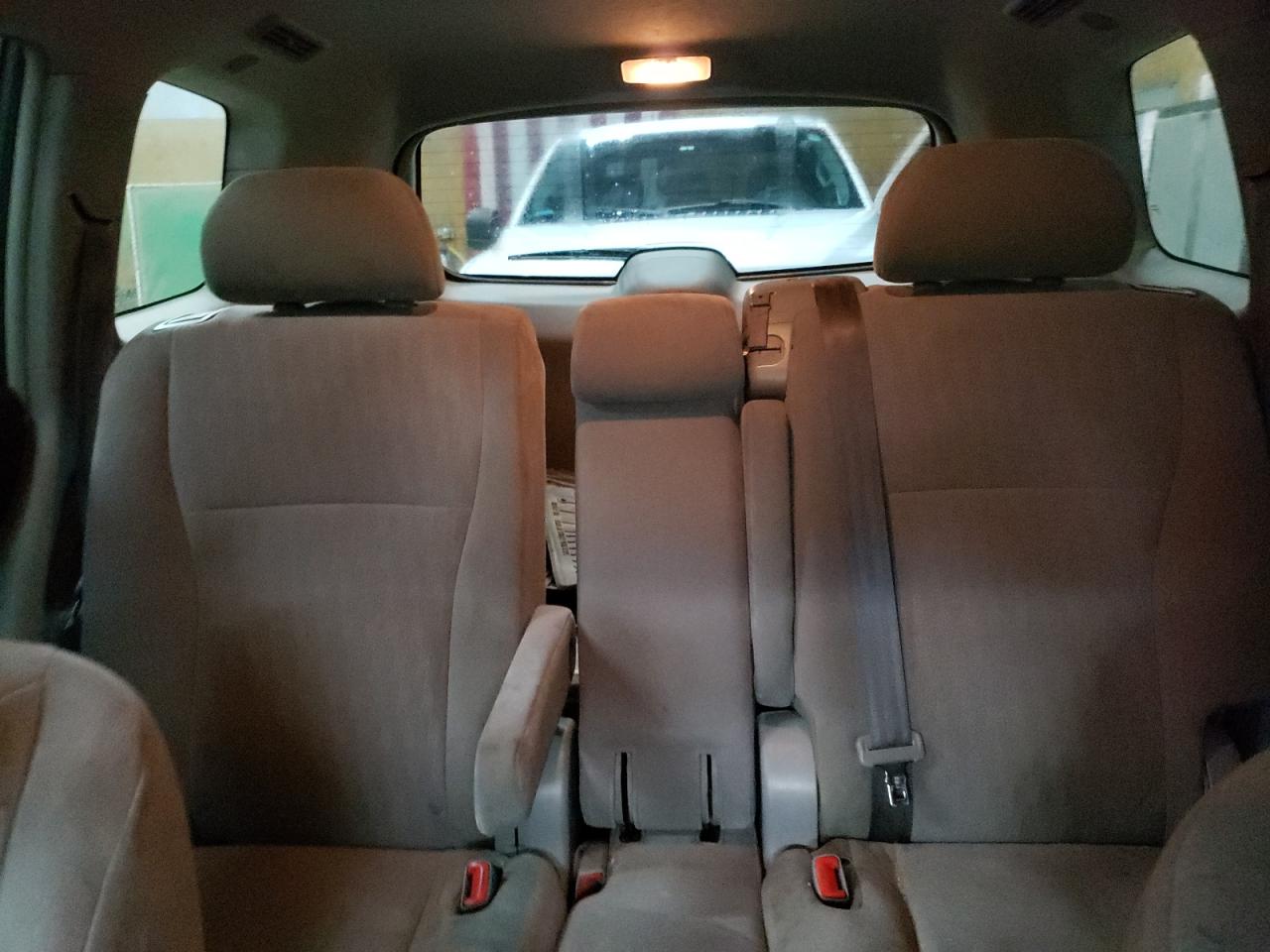 TOYOTA HIGHLANDER BASE