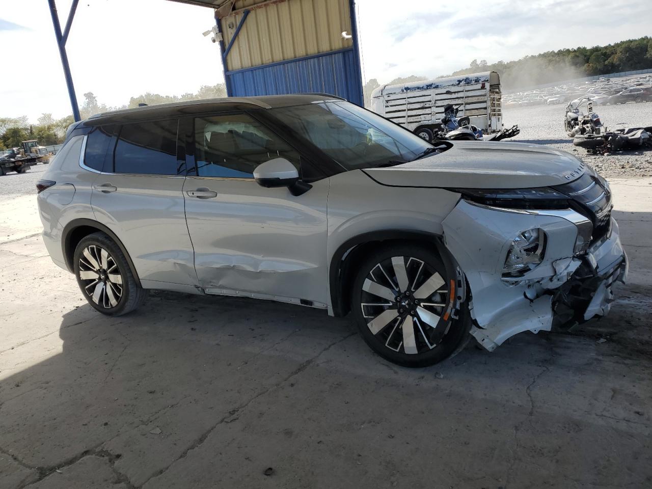 MITSUBISHI OUTLANDER SEL