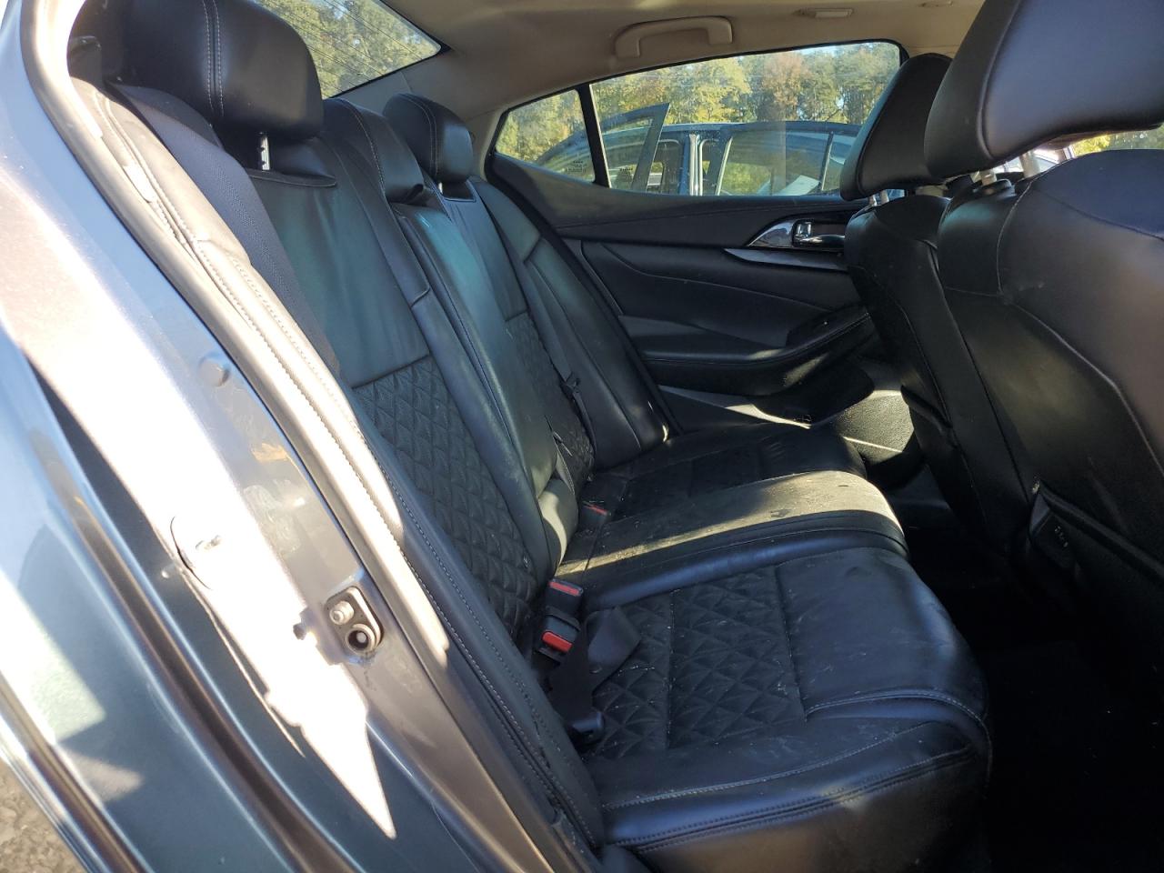 NISSAN MAXIMA PLATINUM