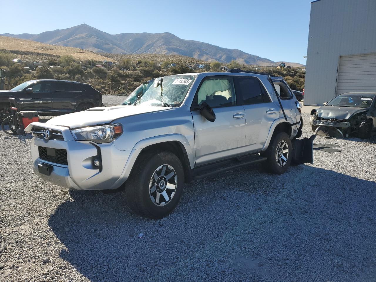 TOYOTA 4RUNNER SE