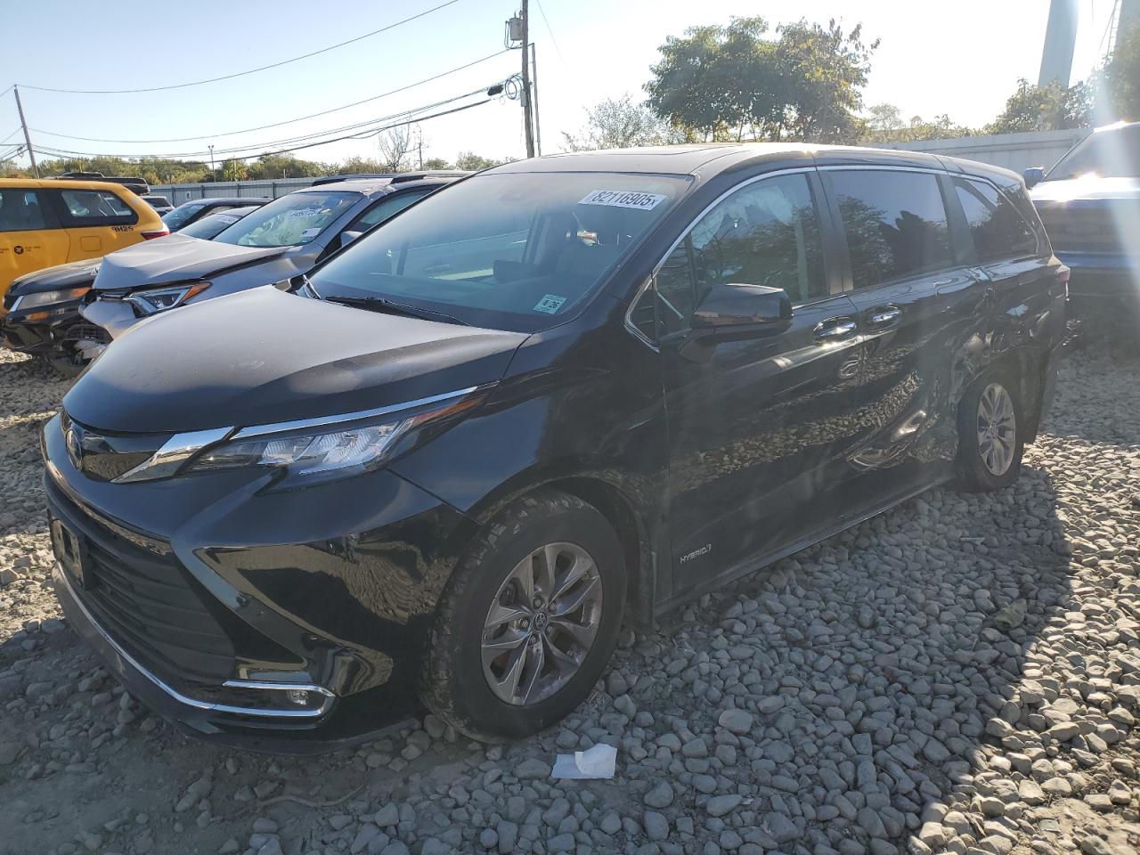TOYOTA SIENNA XLE