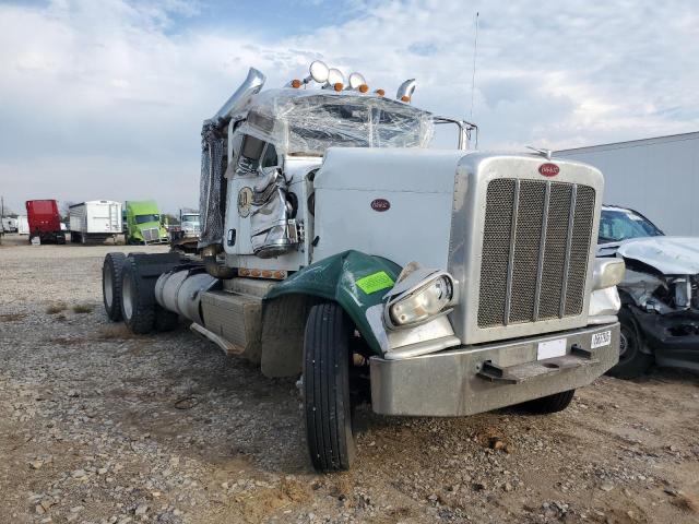 Global Auto Auctions: 2011 PETERBILT 388
