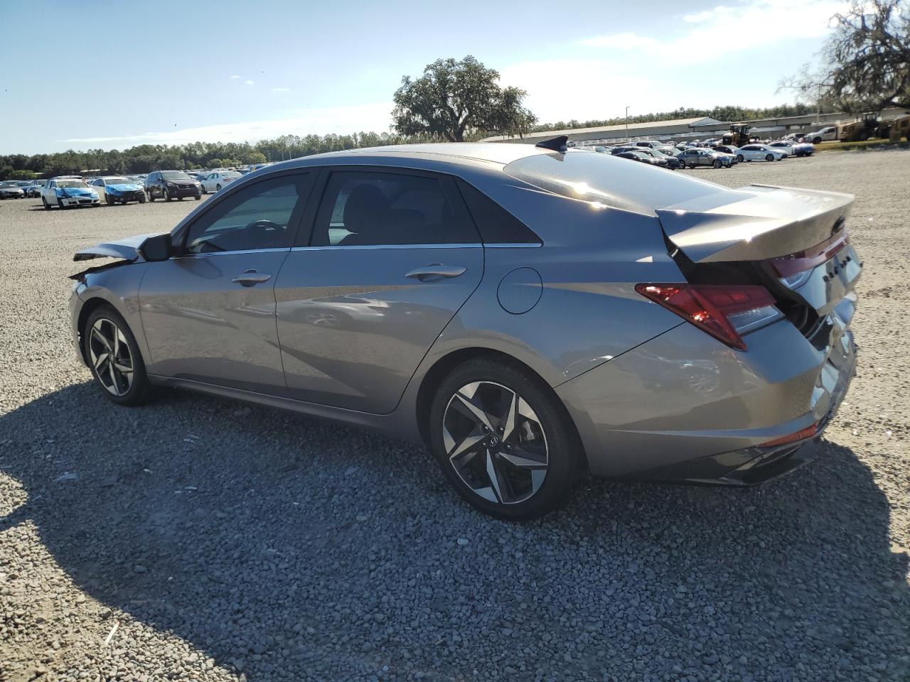 HYUNDAI ELANTRA LIMITED