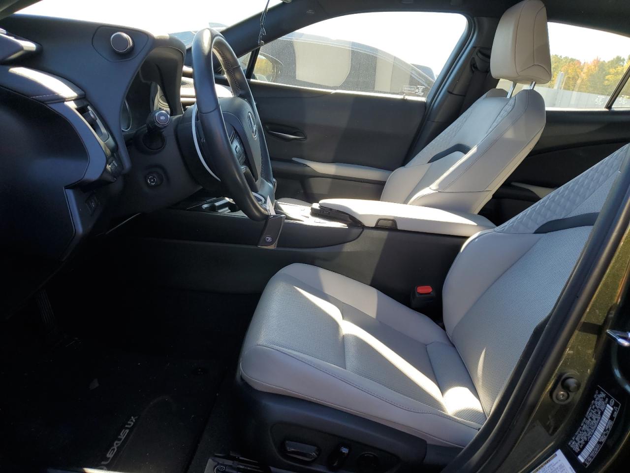 LEXUS UX 250H