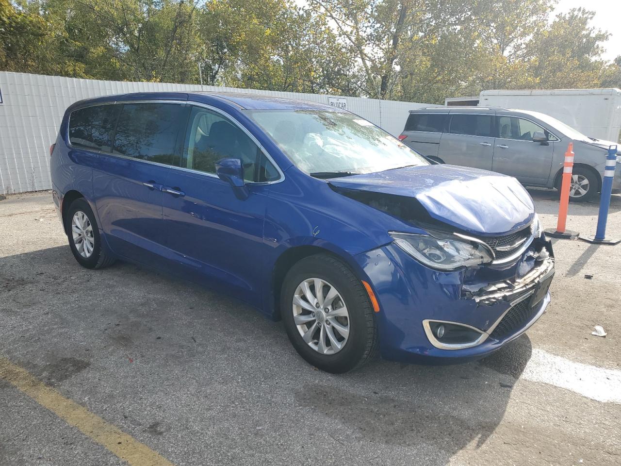 CHRYSLER PACIFICA TOURING PLUS