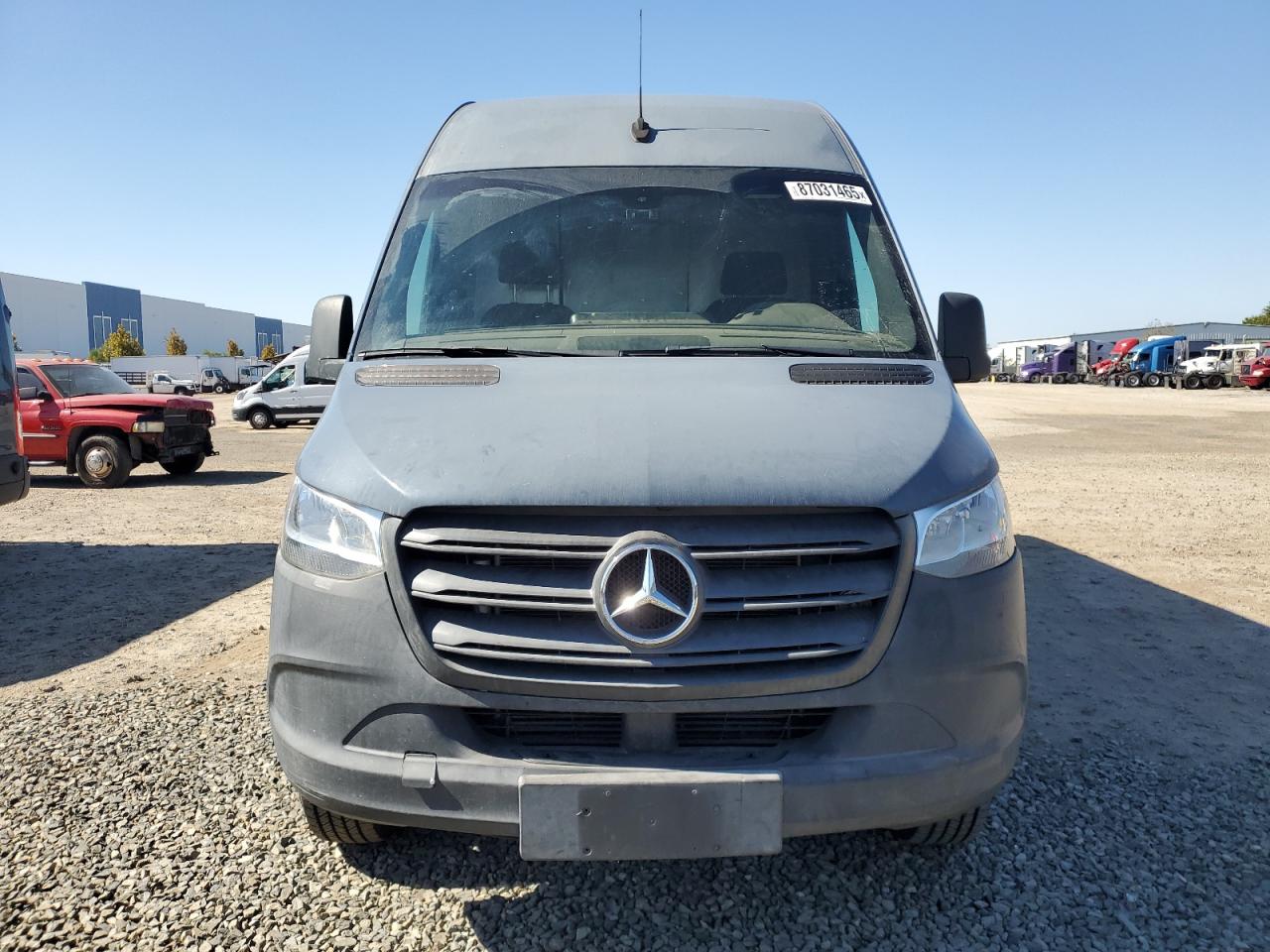 MERCEDES-BENZ SPRINTER 2500/3500