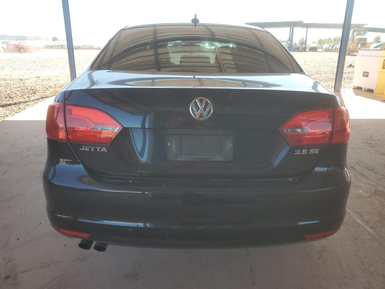 VOLKSWAGEN JETTA SE