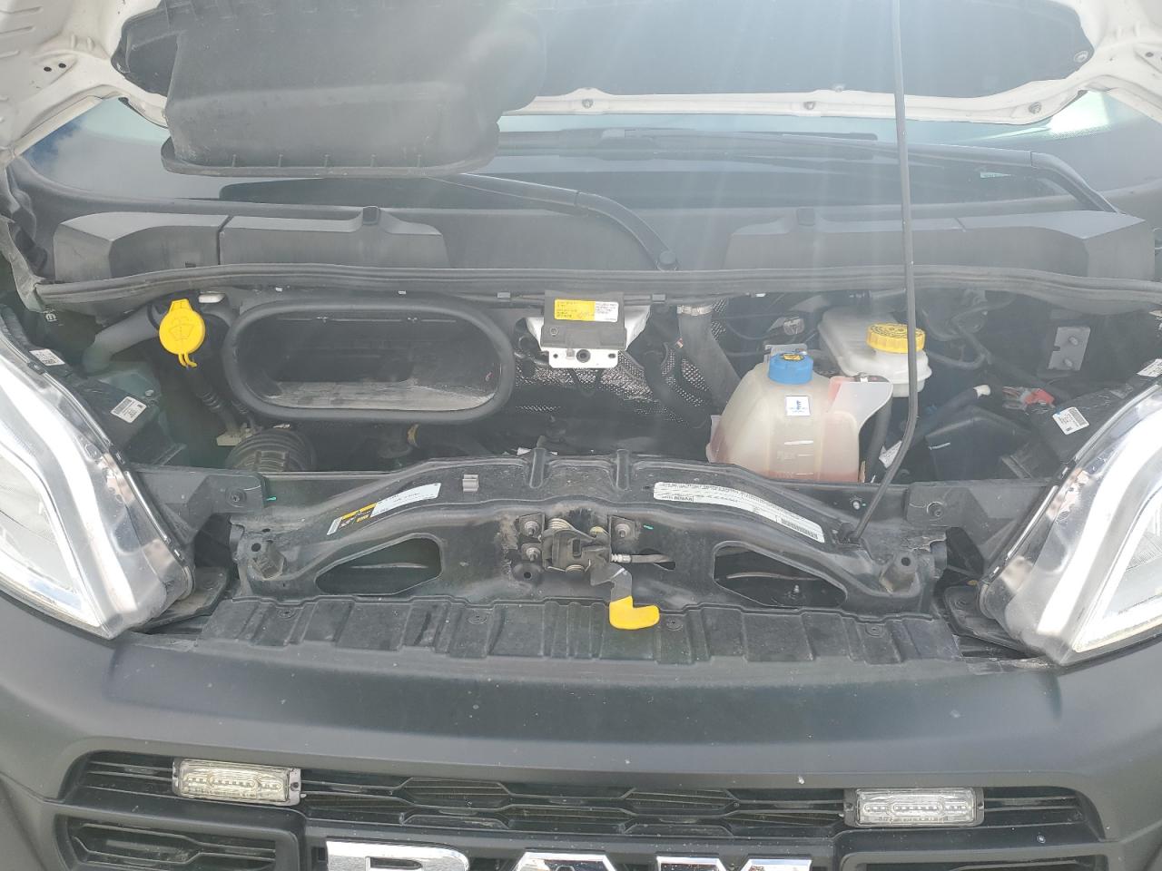 RAM PROMASTER 2500 HIGH