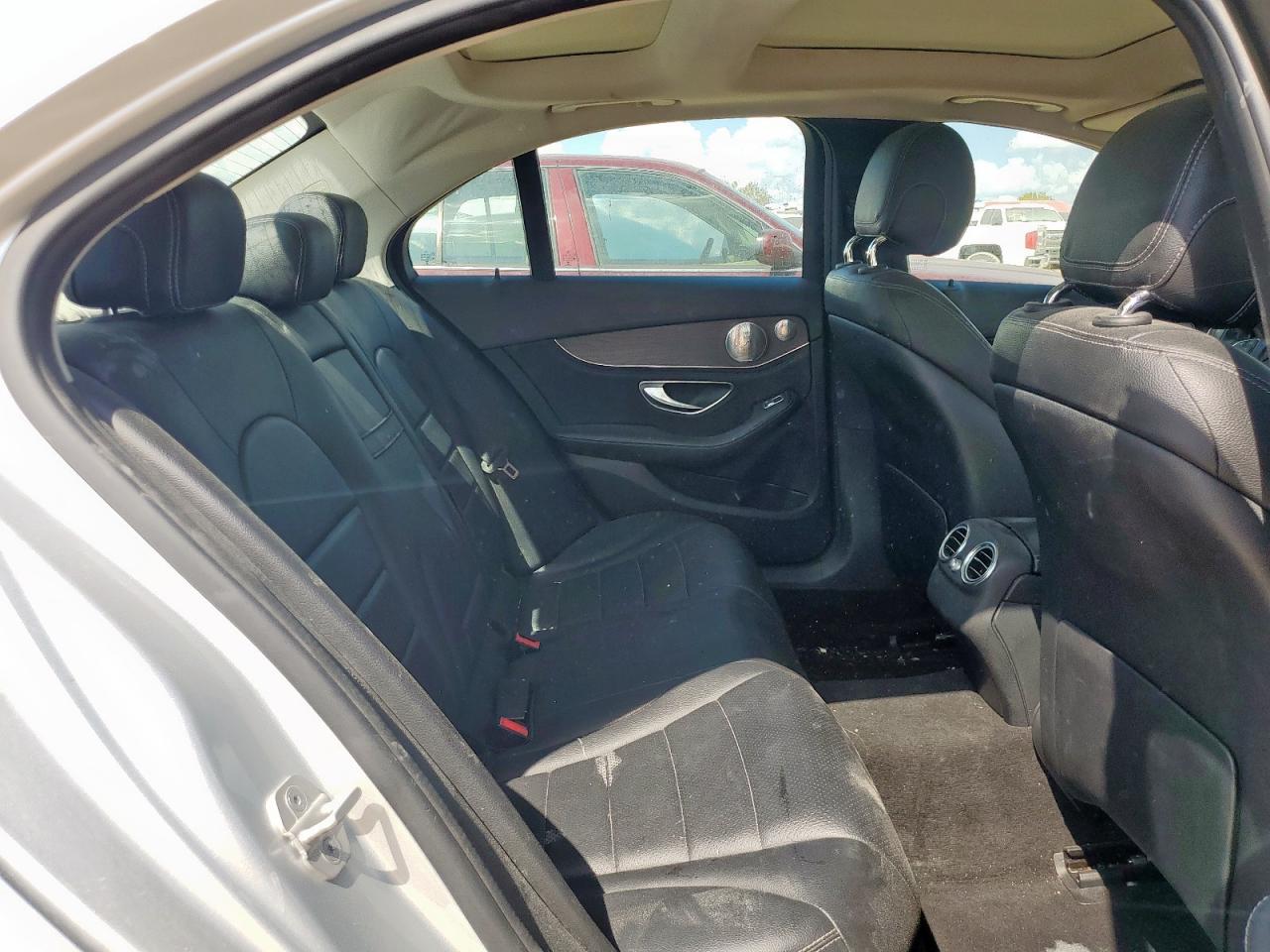 MERCEDES-BENZ C-CLASS 300