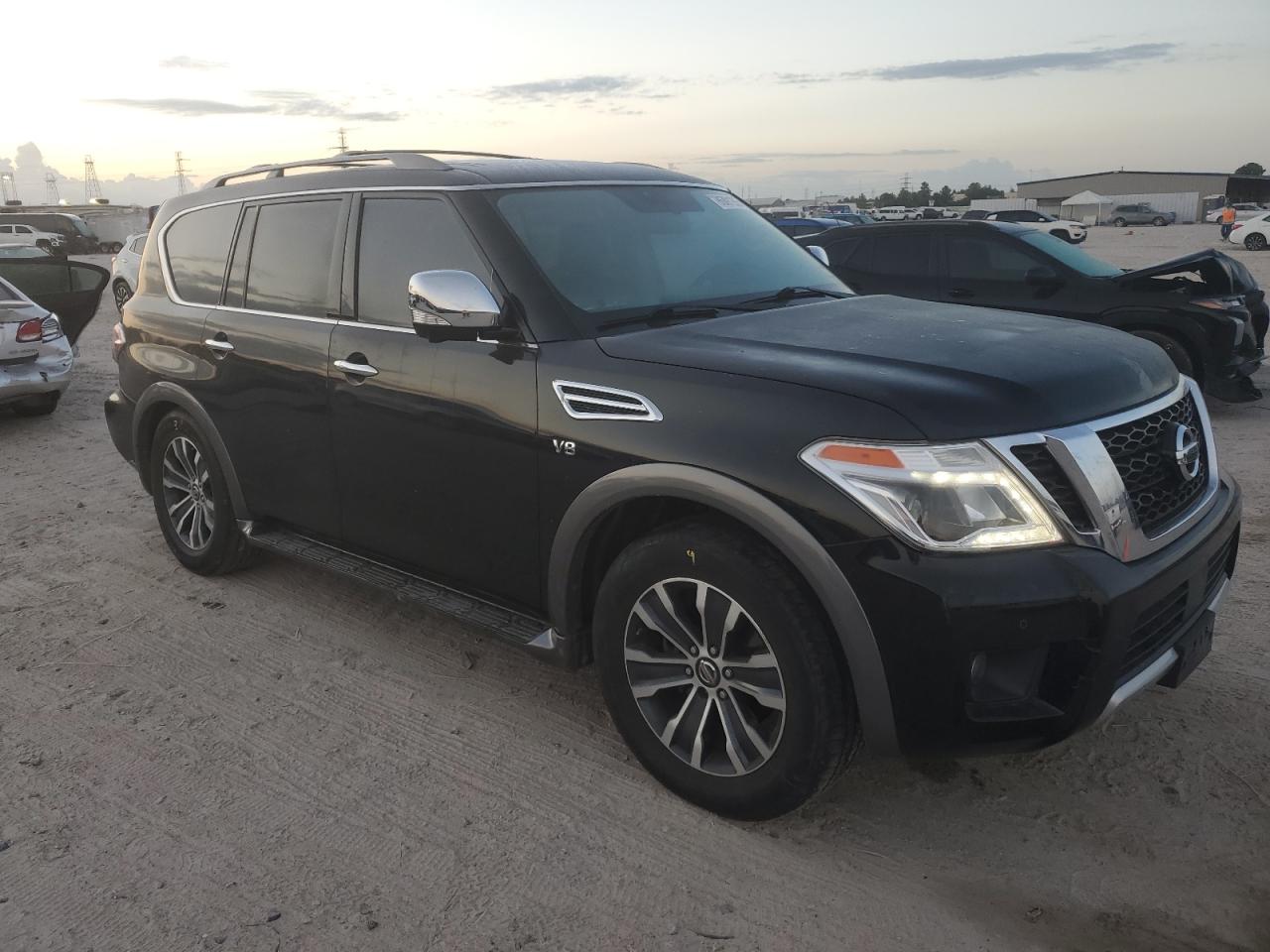 NISSAN ARMADA SV