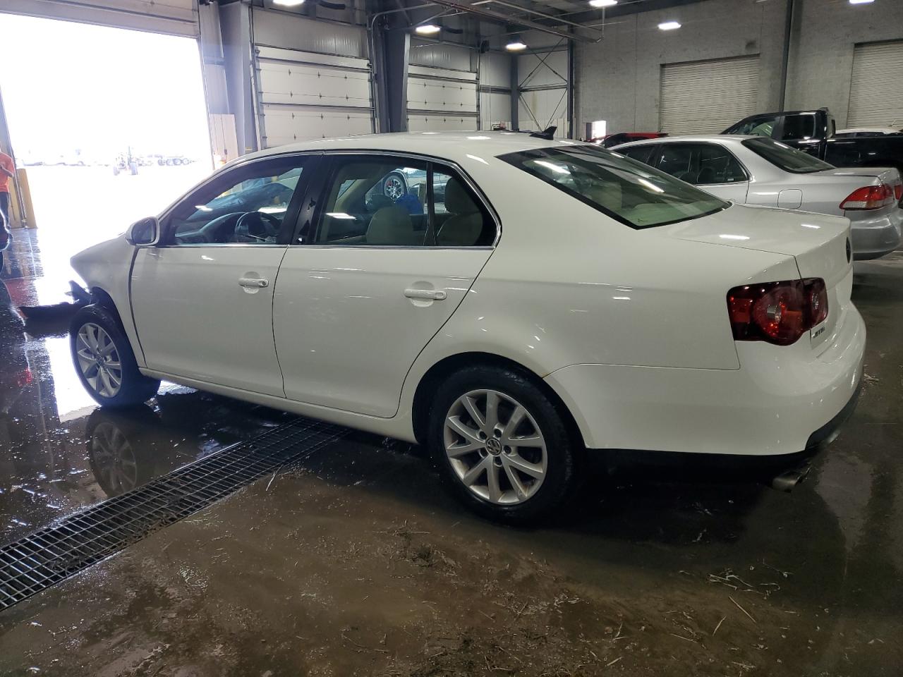 VOLKSWAGEN JETTA SE