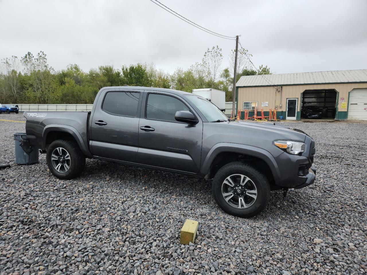 TOYOTA TACOMA DOUBLE CAB