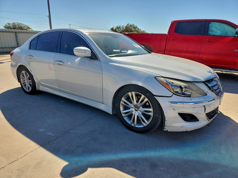 2012 HYUNDAI GENESIS 3. - KMHGC4DD7CU168074