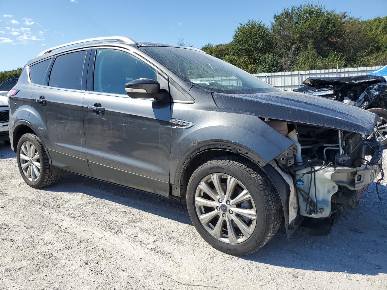 FORD ESCAPE TITANIUM