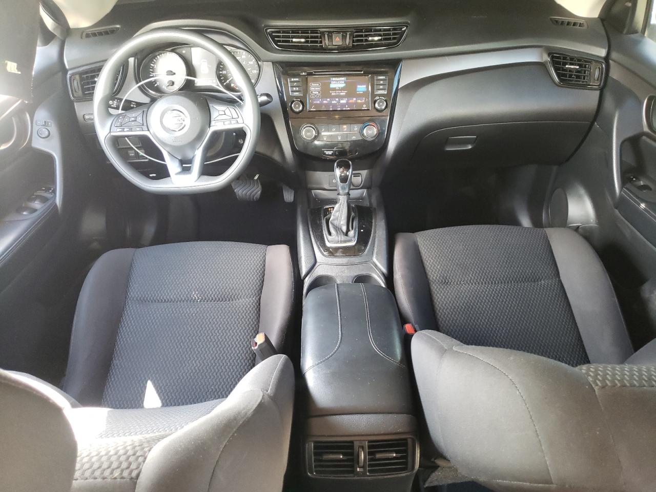 NISSAN ROGUE SPORT S