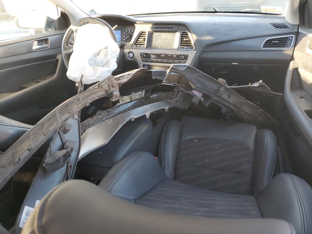 HYUNDAI SONATA SPORT