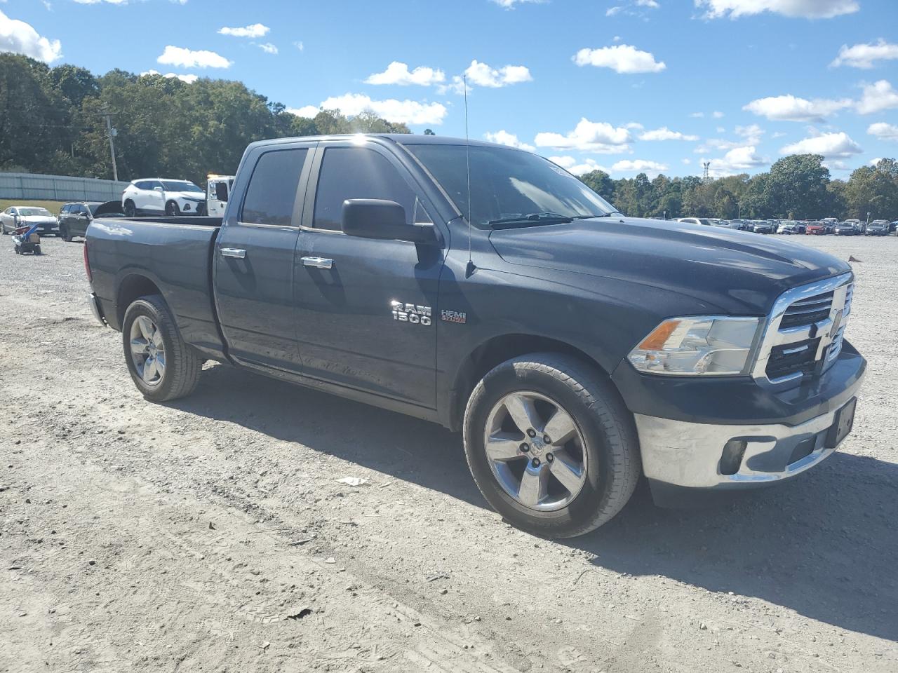 RAM 1500 SLT