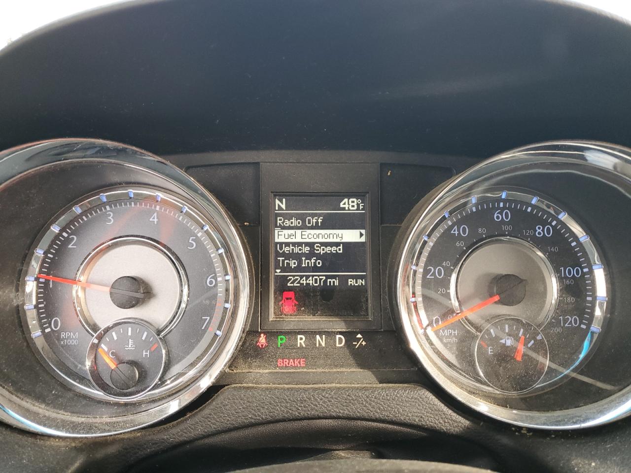 CHRYSLER TOWN & COUNTRY TOURING