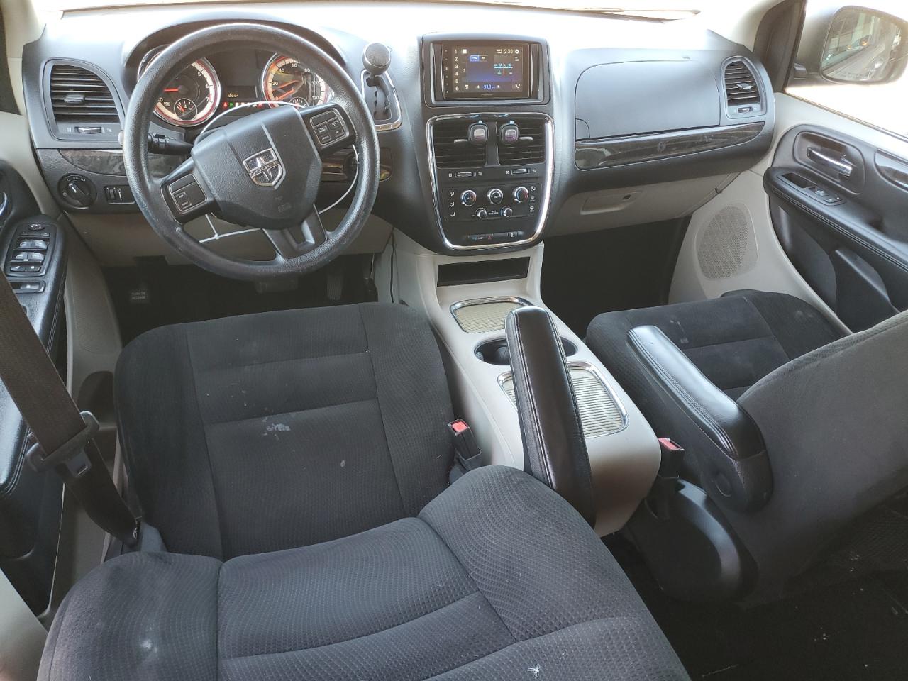 DODGE GRAND CARAVAN SXT