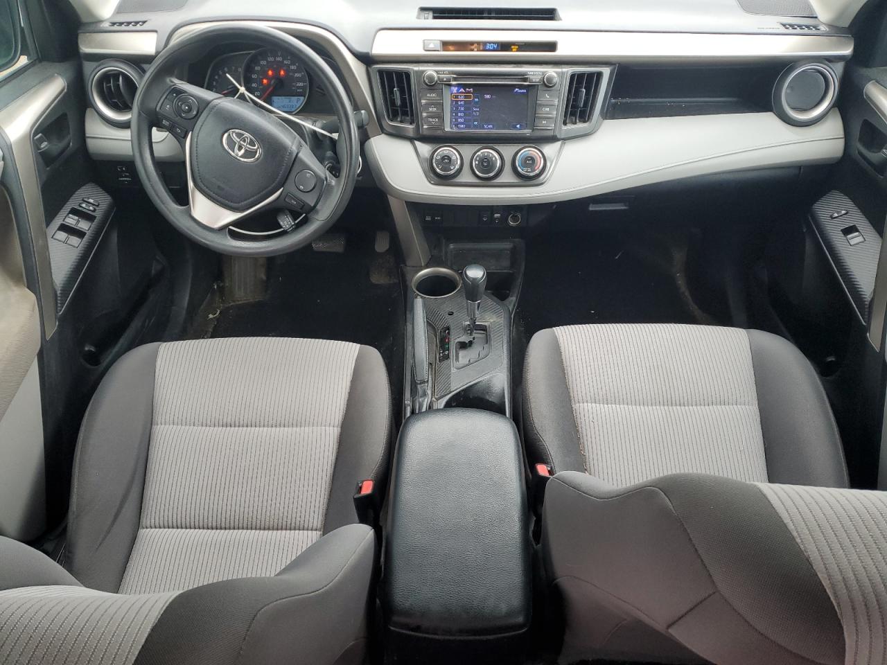 TOYOTA RAV4 LE