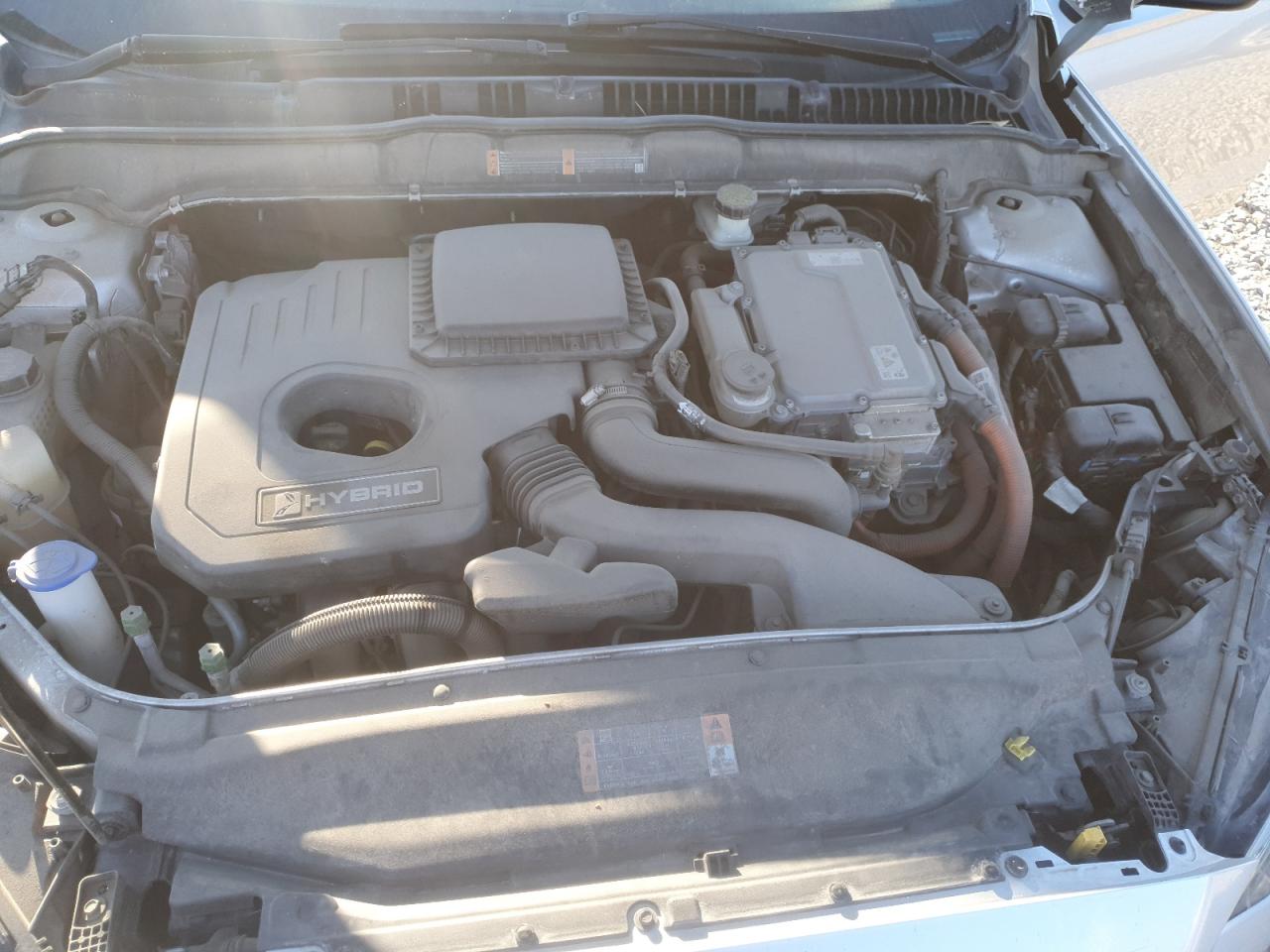 FORD FUSION SE HYBRID