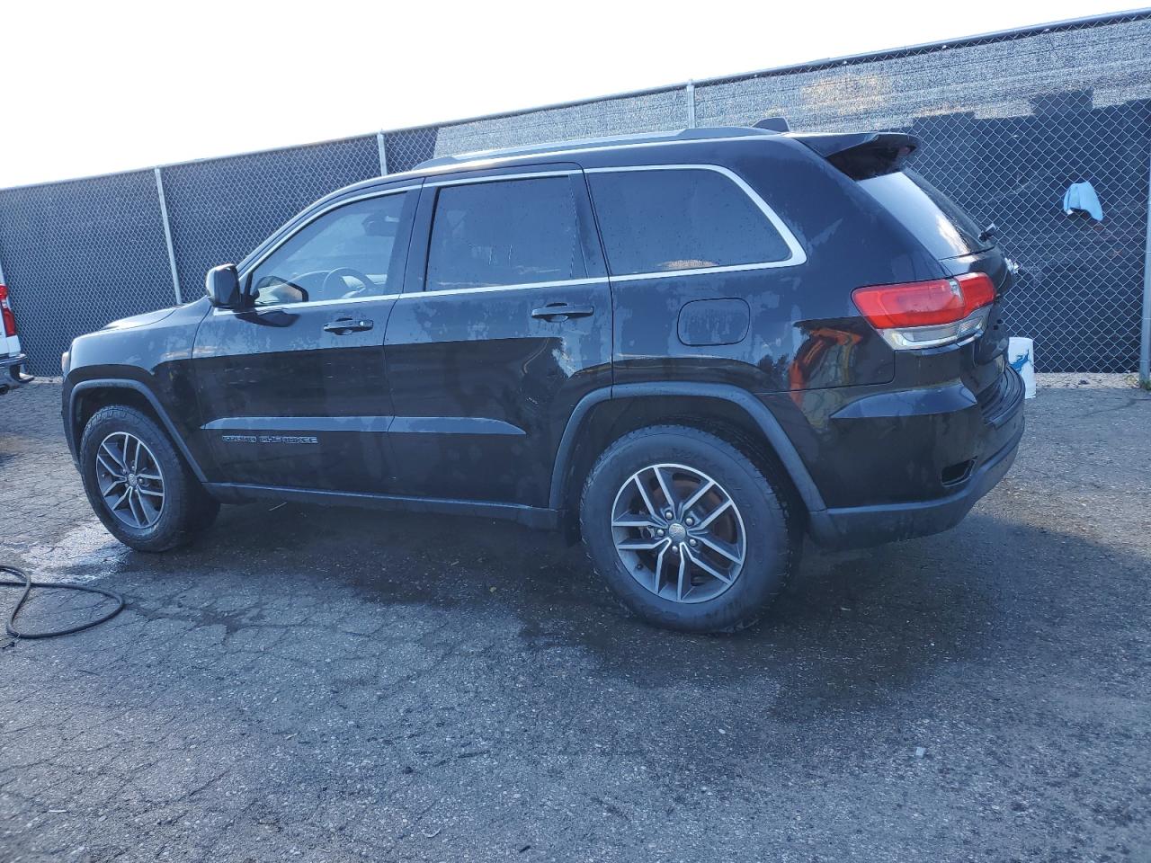 JEEP GRAND CHEROKEE LAREDO