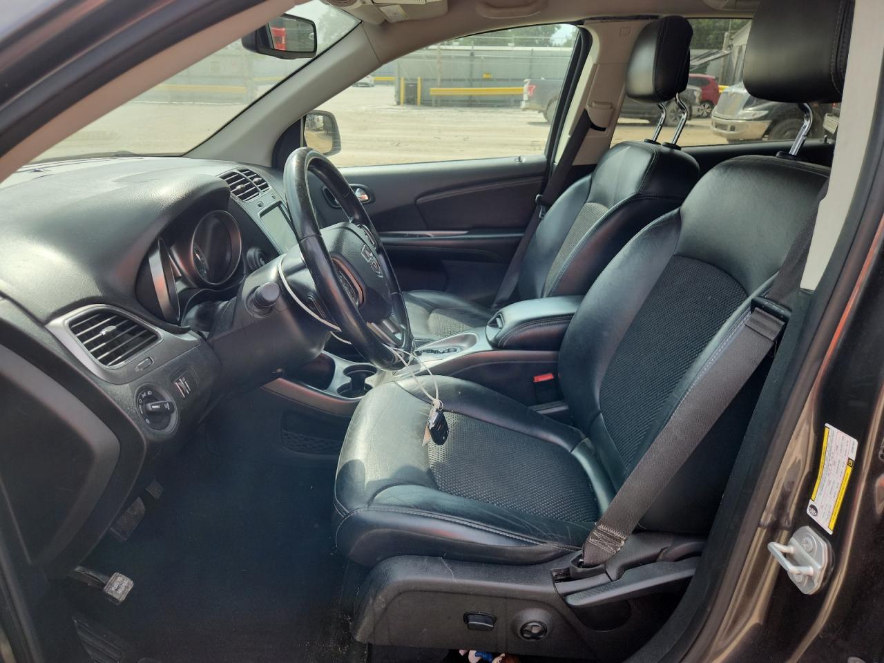 DODGE JOURNEY CROSSROAD